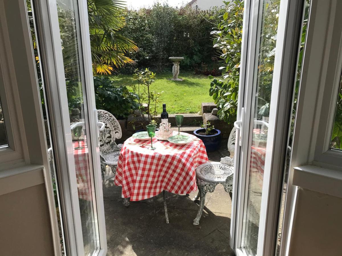 Pretty Victorian Garden Flat Apartment Radipole ภายนอก รูปภาพ